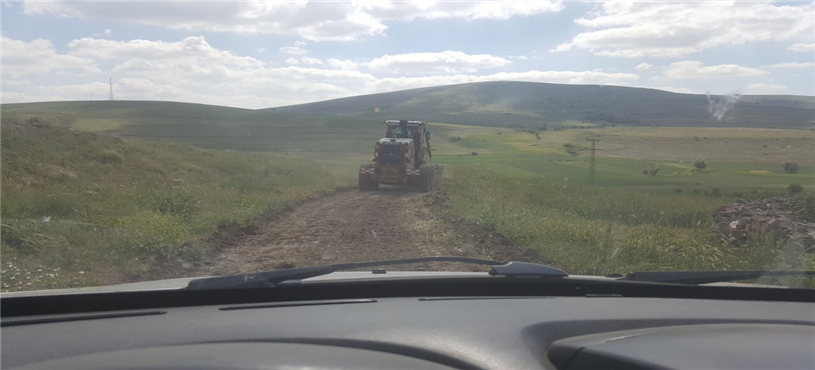 Tekke , bozdağ , Karadağ yolları yapımına başlanmıştır.